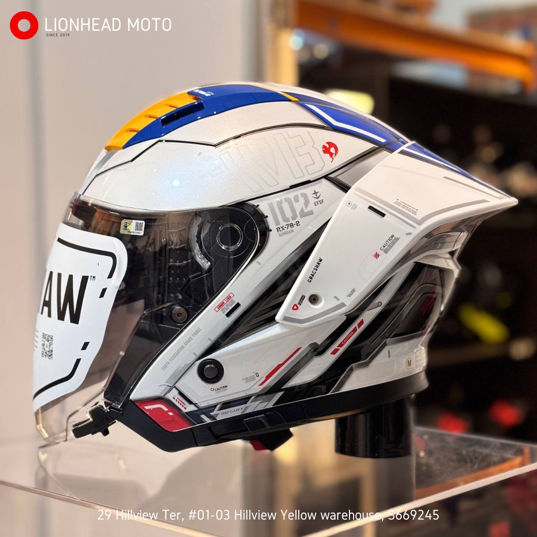 Gracshaw Gundam Collectors RX-78 White Blue open face helmet, side view with RX-78-2 Gundam graphics
